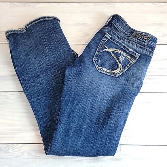 Silver Jeans Co Tuesday women's low-rise bootcut distressed blue denim. Size 26 - Picture 1 of 16